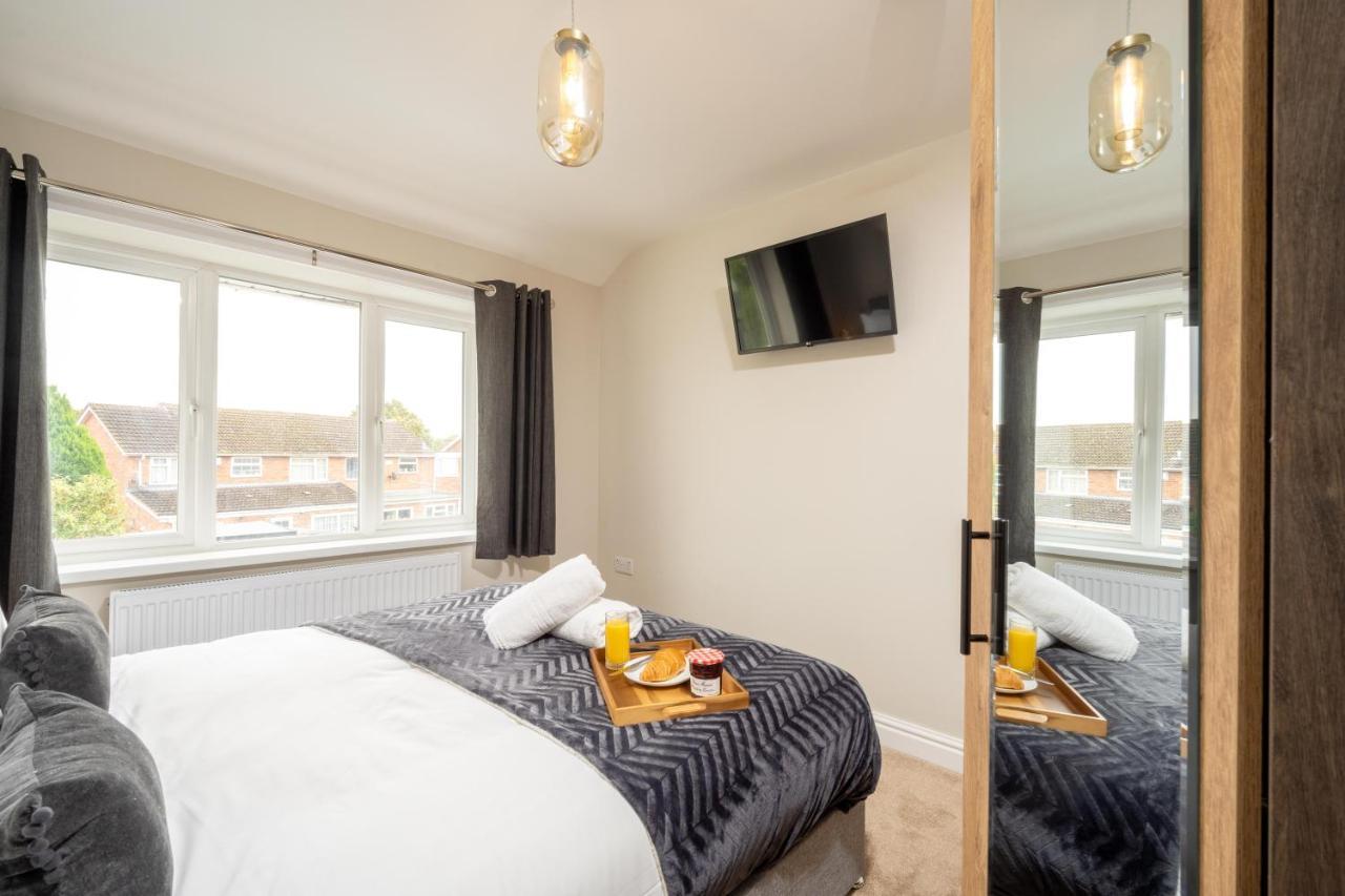 The Oaklands - Luxury Spacious 6-Bed, Near Solihull, Birmingham City, Jlr, Nec, Airport, Resorts World, Hs2 Luaran gambar