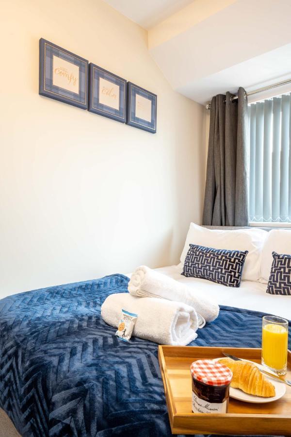 The Oaklands - Luxury Spacious 6-Bed, Near Solihull, Birmingham City, Jlr, Nec, Airport, Resorts World, Hs2 Luaran gambar